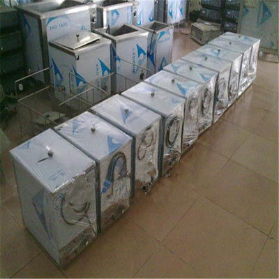 超聲波清洗機(jī)的廣泛應(yīng)用 從小型設(shè)備到工業(yè)領(lǐng)域