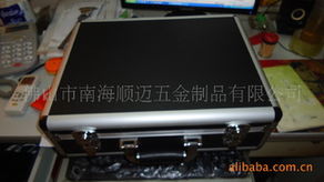 佛山市南海順邁五金制品 專業(yè)工具包、工具箱與五金沖壓件產(chǎn)品概覽